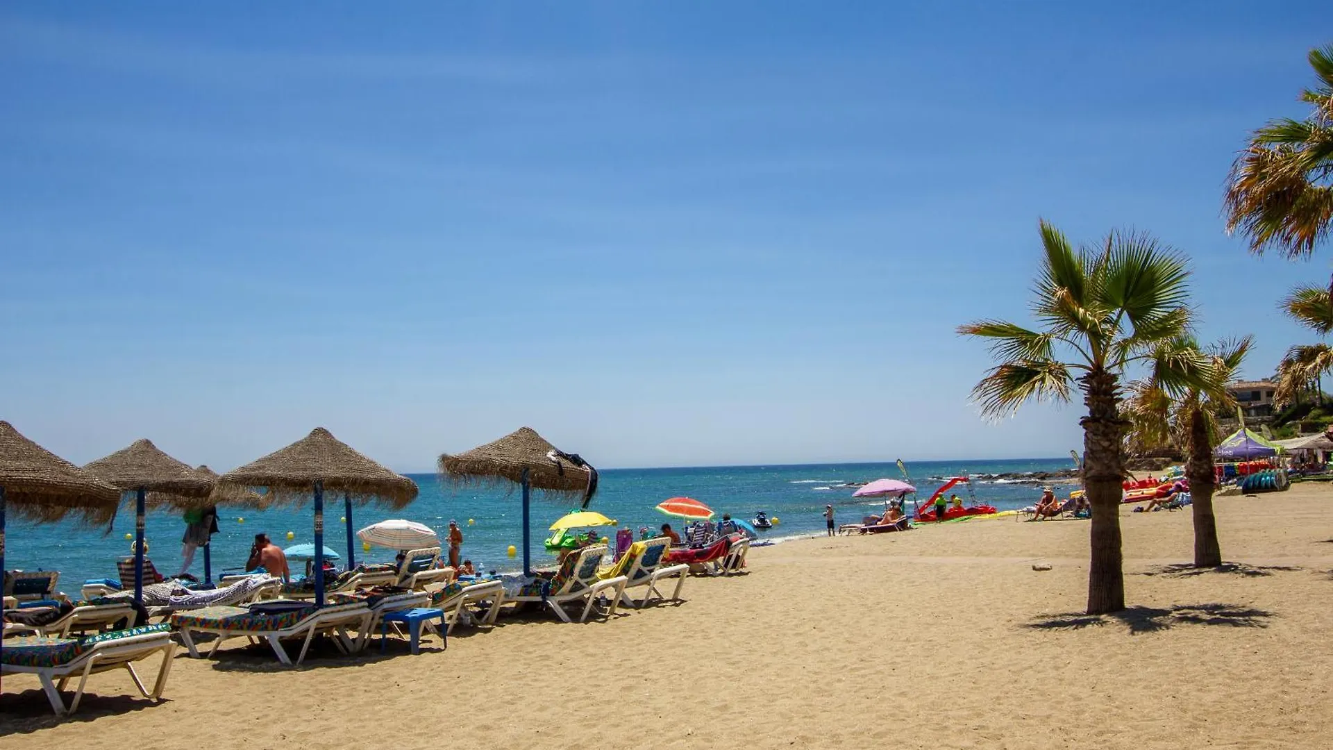 Villa 108-Villa, 2 Minutes Walk To The Beach, Heated Pool Malaga