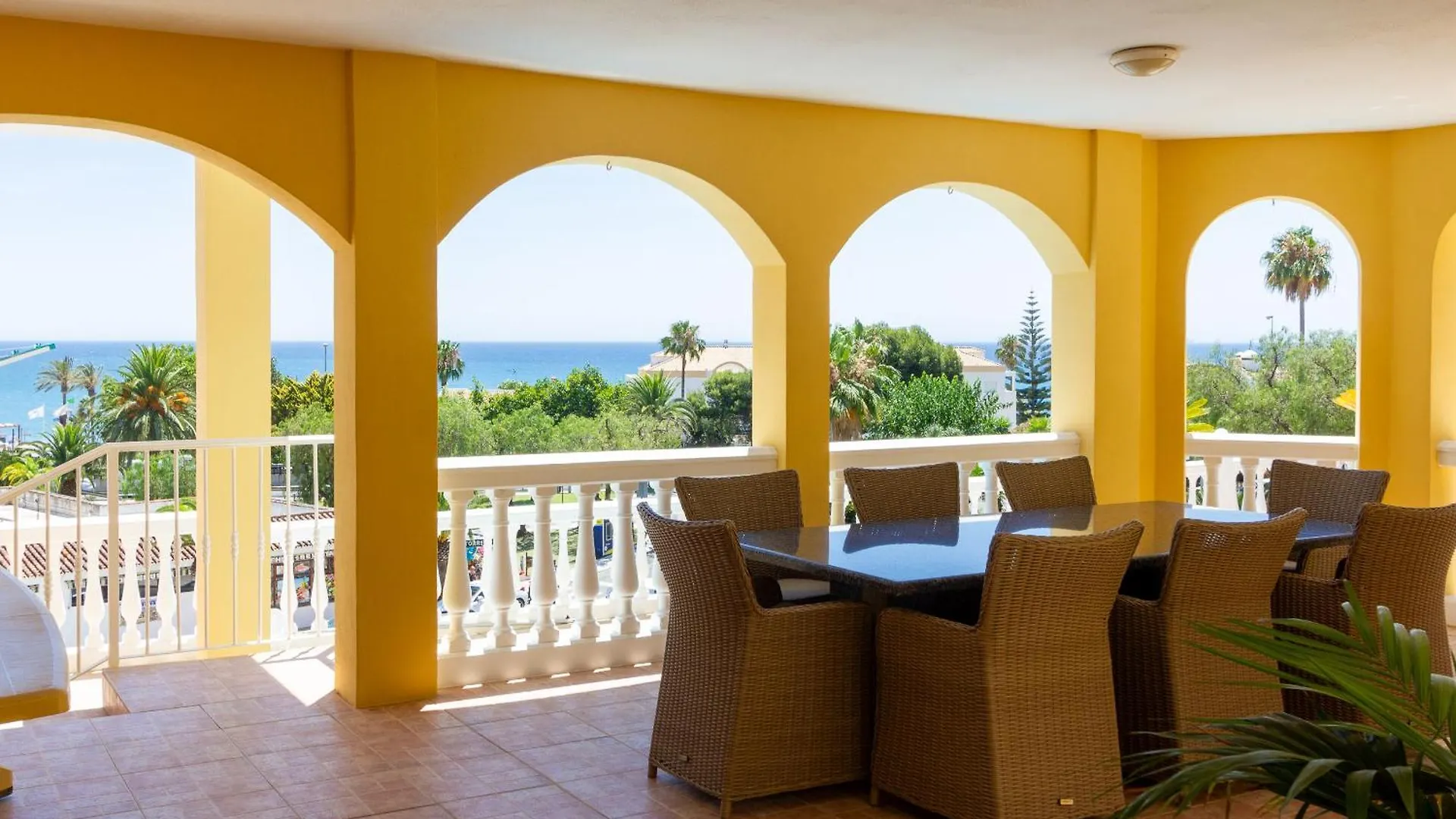 Villa 108-Villa, 2 Minutes Walk To The Beach, Heated Pool Malaga