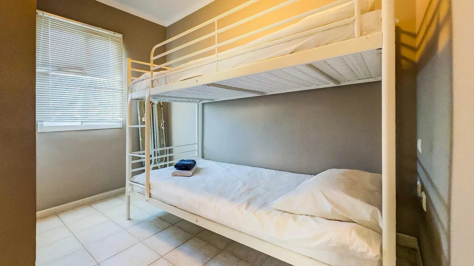 108-Villa, 2 Minutes Walk To The Beach, Heated Pool Malaga 0*,